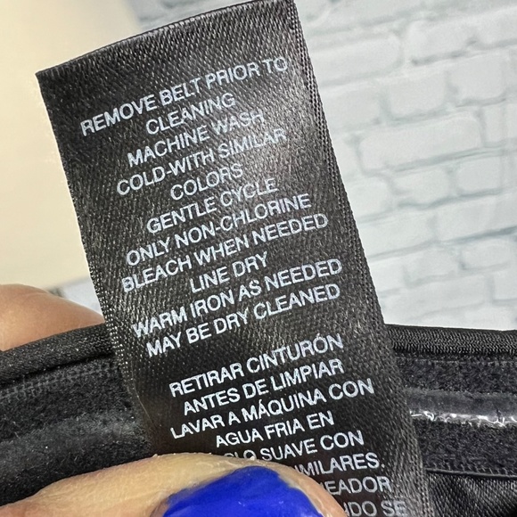 👗NWT🤩 |•WHITE HOUSE BLACK MARKET•|Strapless Polka Dot Fit & Flare - Picture 15 of 16